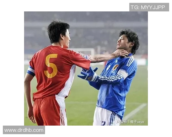 李玮锋足球明星事迹视频展现传奇生涯与不屈精神的精彩瞬间