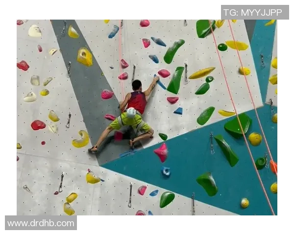 重庆攀岩队耐力训练的创新与挑战引发热议