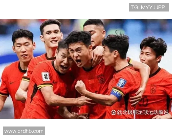 云彩店足球带你领略激情四溢的绿茵场景与精彩赛事背后的故事